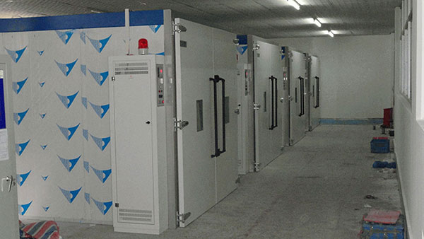 步入式高温老化房应用案例