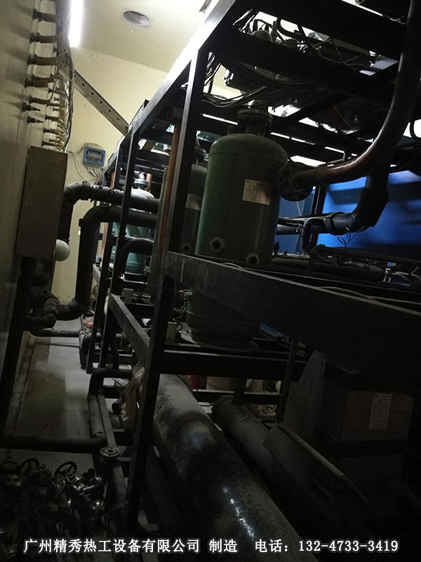 多功能步入式加速寿命试验箱改造项目现场实拍